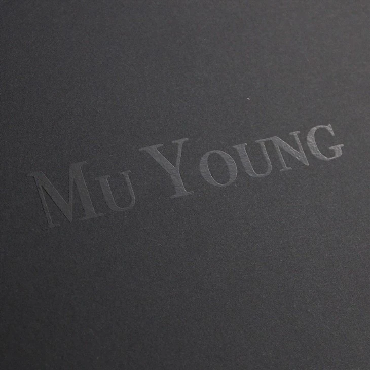 Black Kraft Square Magnetic Folding Box